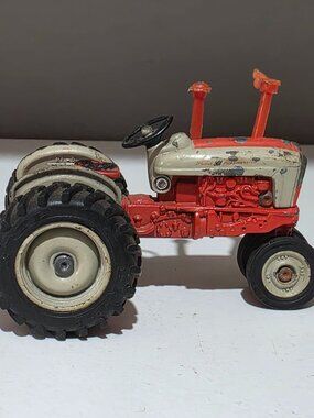 Vintage ERTL Ford Tractor & Wagon Toy Lot – Set of 3